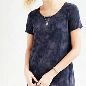 Anthro Silence + Noise Margo Tie Dye Tunic Blue‎ Purple Split back Top Size Med